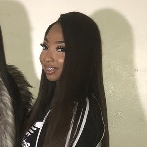 Meet your Posher, Sierra